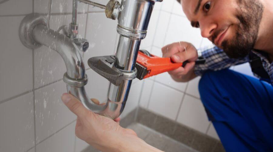 Local expert plumbing services in Wall, TX